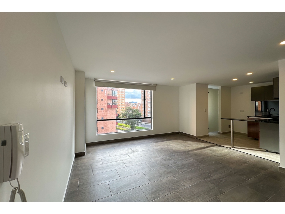 Apartamento en venta en Cedritos, Bogotá · foto 2 de 9