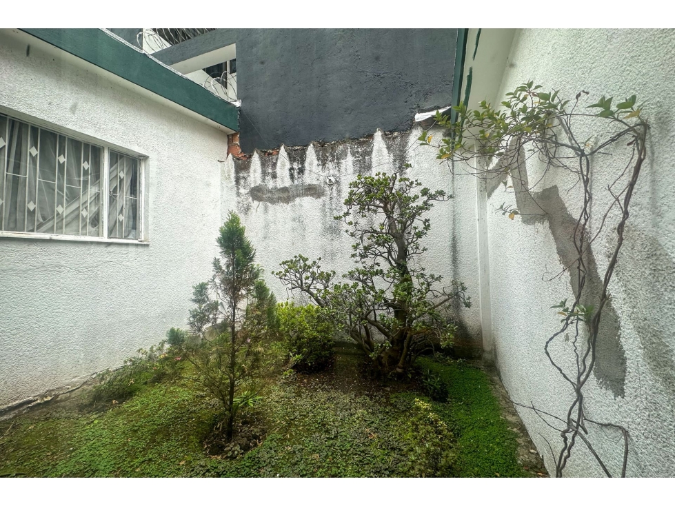 Casa en venta en Cedritos, Bogotá · foto 3 de 13