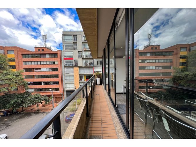Apartamento de 3 alcobas en venta en Antiguo Country, Bogotá, 204 m² · foto 3 de 20