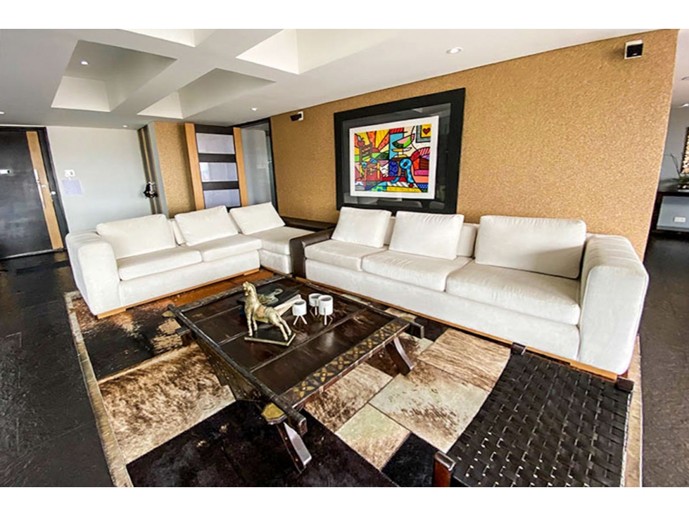 Apartamento en venta en Chapinero, Bogotá · foto 2 de 24