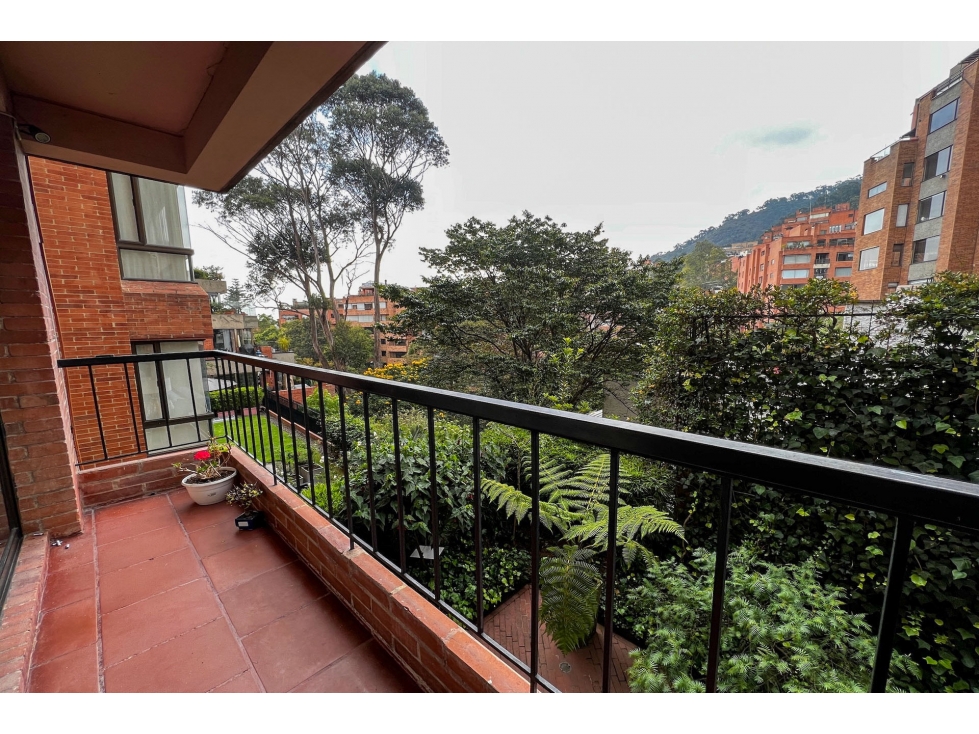 Apartamento en venta en Los Rosales, Bogotá · foto 2 de 21