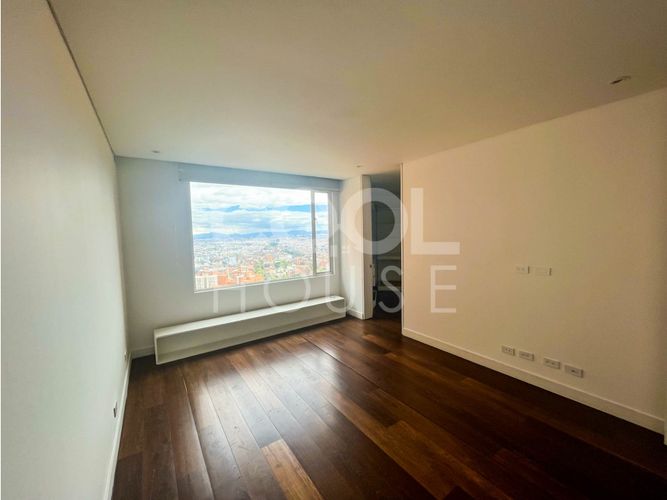 Apartamento de 4 alcobas en venta en El Retiro, Bogotá, 465 m² · foto 11 de 15