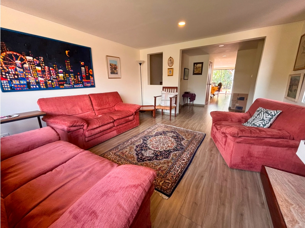 Casa en venta en Colina Campestre, Bogotá · foto 3 de 14