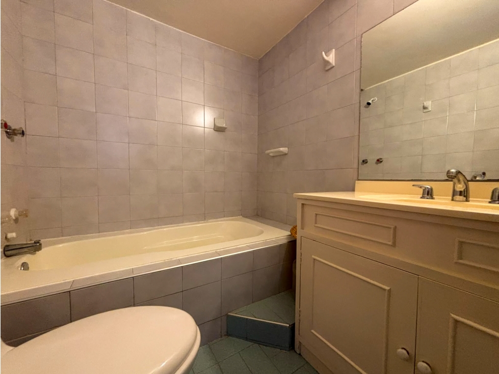 Casa en venta en Colina Campestre, Bogotá · foto 8 de 14