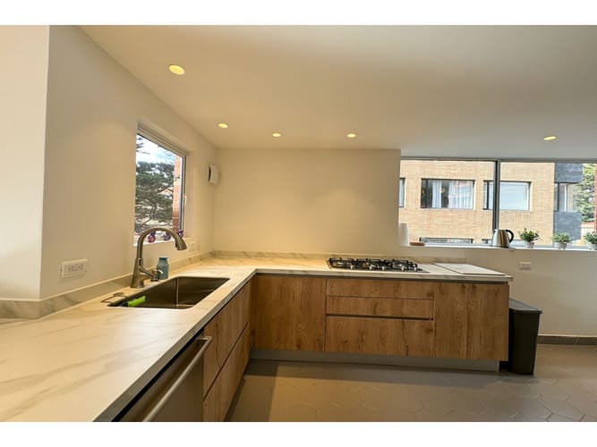 Apartamento en venta en El Refugio, Bogotá · foto 8 de 19