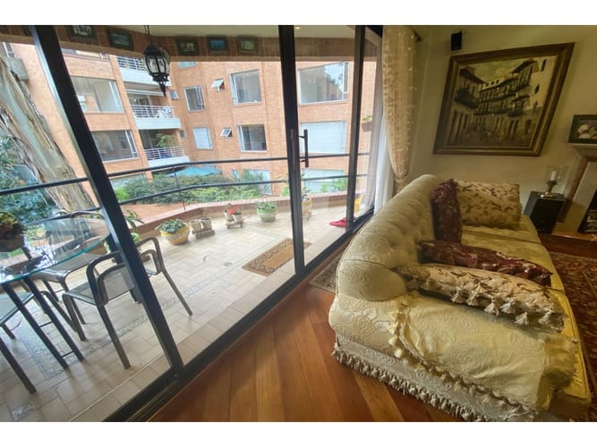 Apartamento de 3 alcobas en venta en Bosque Medina, Bogotá, 253 m² · foto 2 de 24