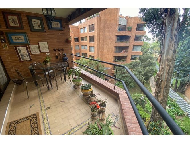 Apartamento de 3 alcobas en venta en Bosque Medina, Bogotá, 253 m² · foto 3 de 24