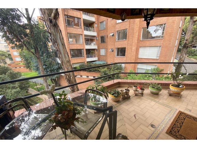 Apartamento de 3 alcobas en venta en Bosque Medina, Bogotá, 253 m² · foto 4 de 24