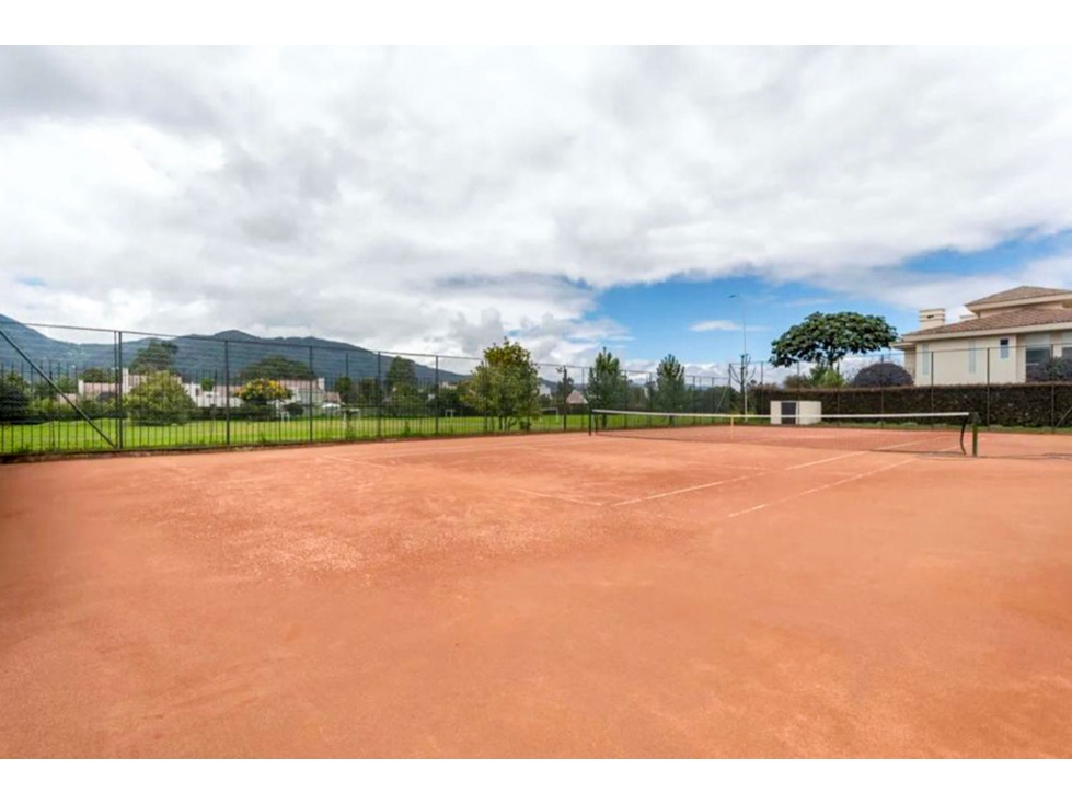 Casa en venta en Guaymaral, Bogotá · foto 7 de 24