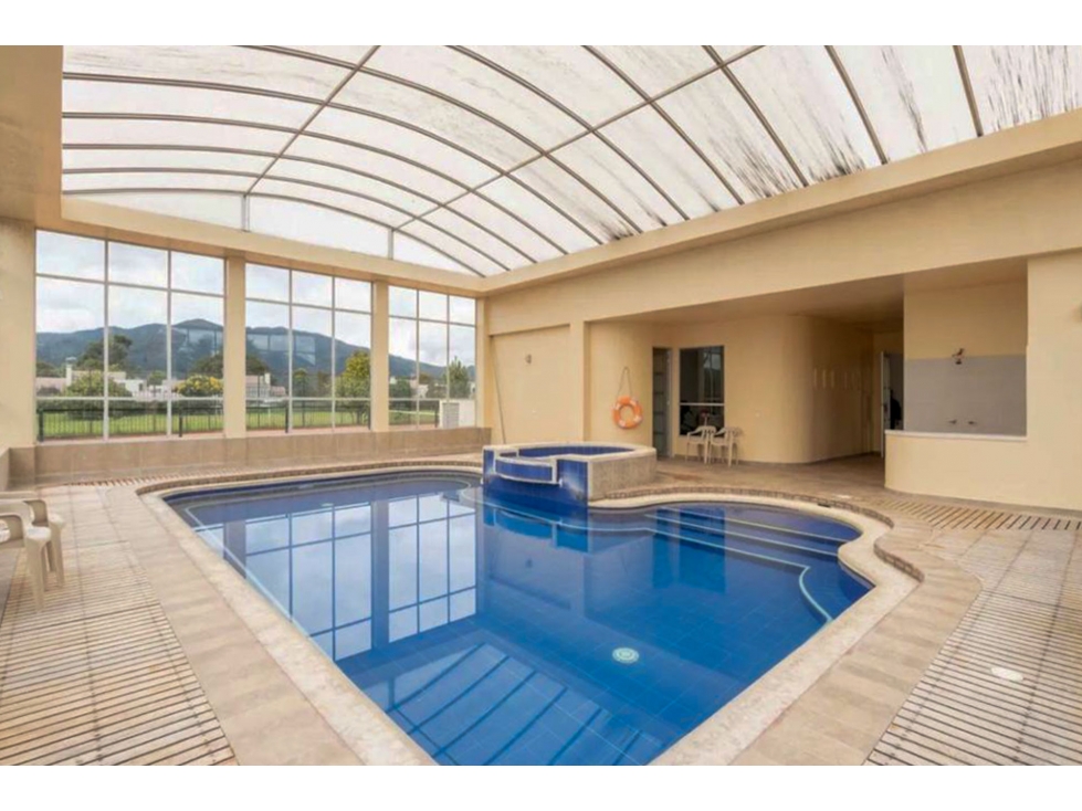 Casa en venta en Guaymaral, Bogotá · foto 8 de 24