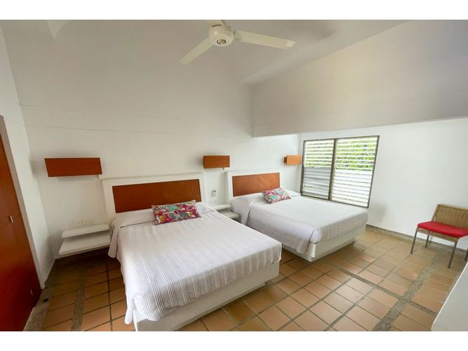 Casa de 5 alcobas en venta en Ricaurte, 311 m² · foto 21 de 21