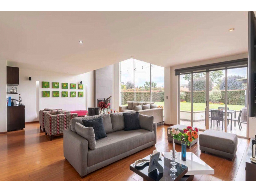 Casa en venta en Guaymaral, Bogotá · foto 11 de 24