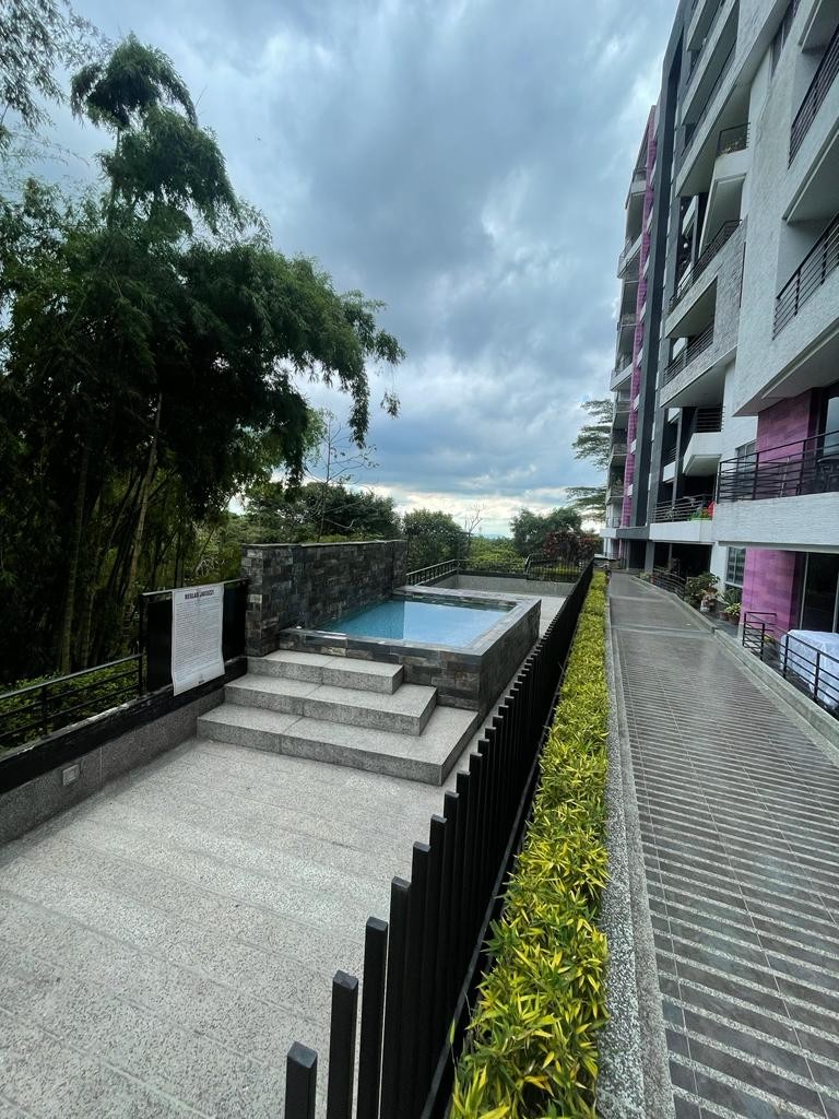 Apartamento en venta en Avenida 19 Norte, Armenia · foto 2 de 9