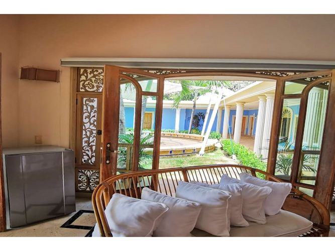 Casa de 5 alcobas en venta en Ricaurte, 450 m² · foto 12 de 24