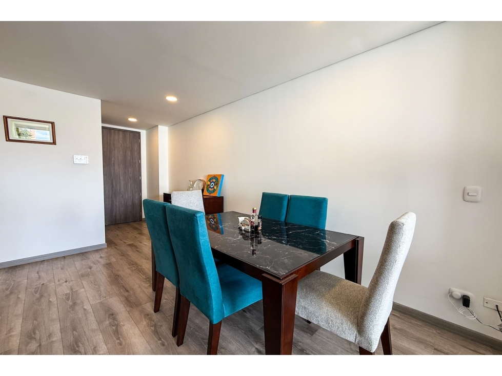Apartamento en venta en Niza, Bogotá · foto 7 de 12