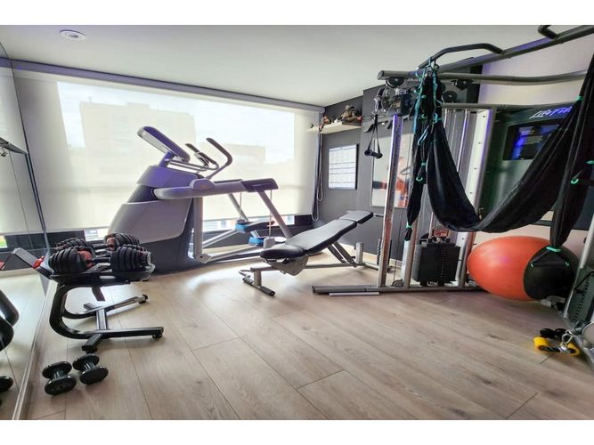 Apartamento de 3 alcobas en venta en Chicó Reservado, Bogotá, 200 m² · foto 11 de 12