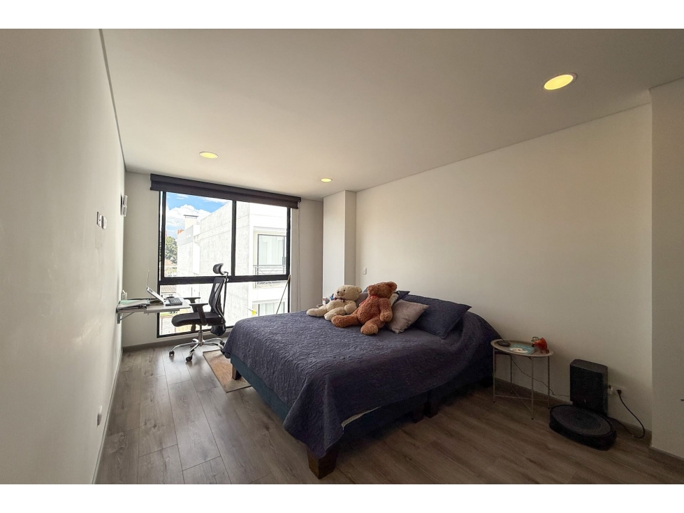 Apartamento en venta en Niza, Bogotá · foto 10 de 12