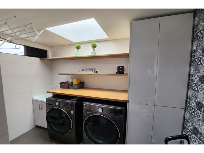 Apartamento de 3 alcobas en venta en Chicó Reservado, Bogotá, 200 m² · foto 12 de 12