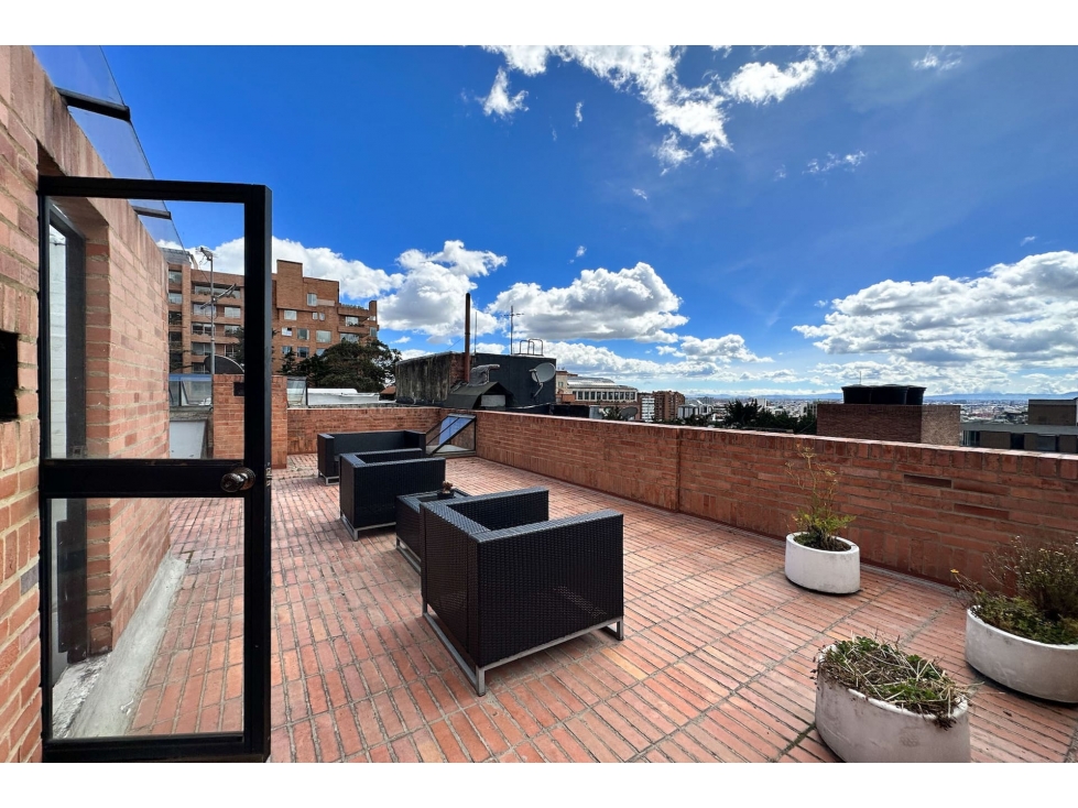 Apartamento en venta en Los Rosales, Bogotá · foto 2 de 22