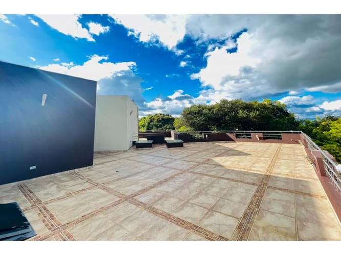 Casa de 4 alcobas en venta en Gratamira, Sopó, 535 m² · foto 4 de 20