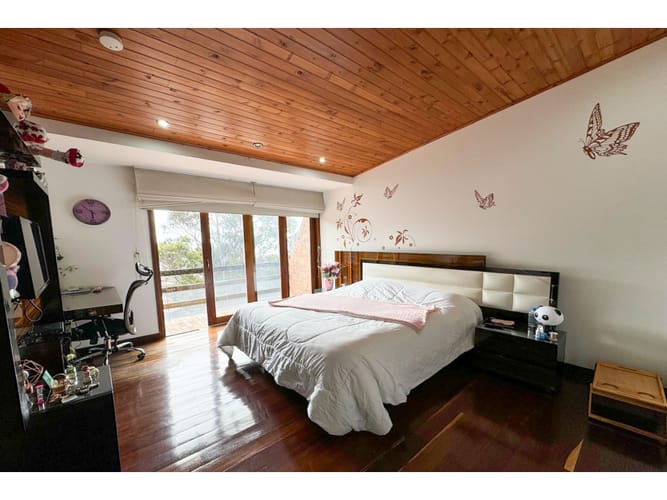Casa de 4 alcobas en venta en Bosque De Pinos, Bogotá, 283 m² · foto 13 de 17