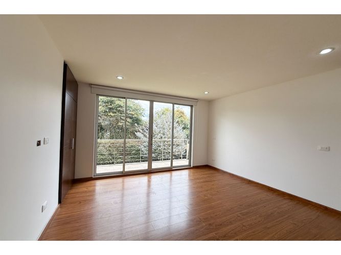 Casa de 5 alcobas en arriendo en Oro Perdido, Chía, 490 m² · foto 14 de 24