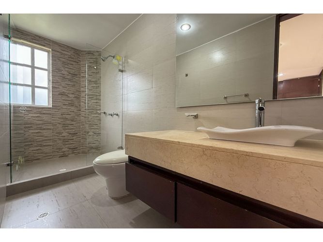 Casa de 5 alcobas en arriendo en Oro Perdido, Chía, 490 m² · foto 15 de 24