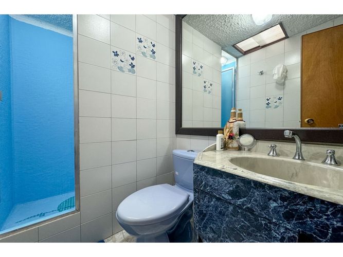 Apartamento de 3 alcobas en venta en El Retiro, Bogotá, 230 m² · foto 19 de 19
