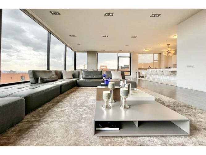 Apartamento de 5 alcobas en venta en Los Rosales, Bogotá, 350 m² · foto 7 de 24