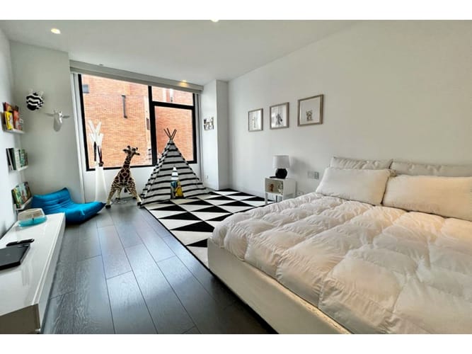 Apartamento de 5 alcobas en venta en Los Rosales, Bogotá, 350 m² · foto 21 de 24