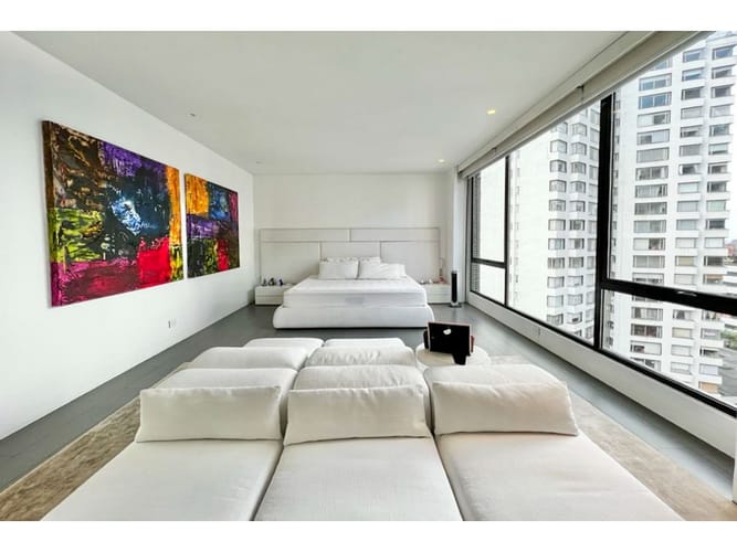 Apartamento de 5 alcobas en venta en Los Rosales, Bogotá, 350 m² · foto 23 de 24