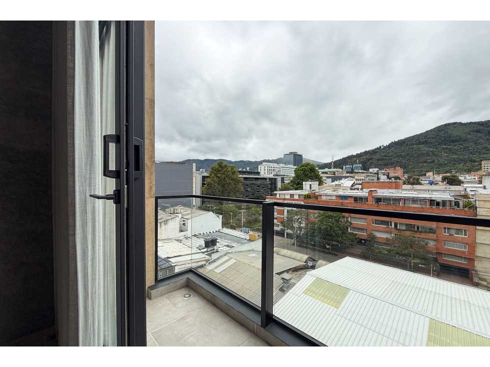 Apartamento en venta en Chico, Bogotá · foto 2 de 24