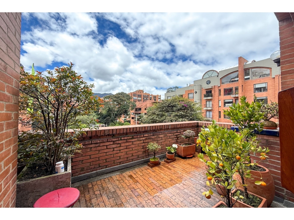 Apartamento en venta en La Carolina, Bogotá · foto 5 de 23
