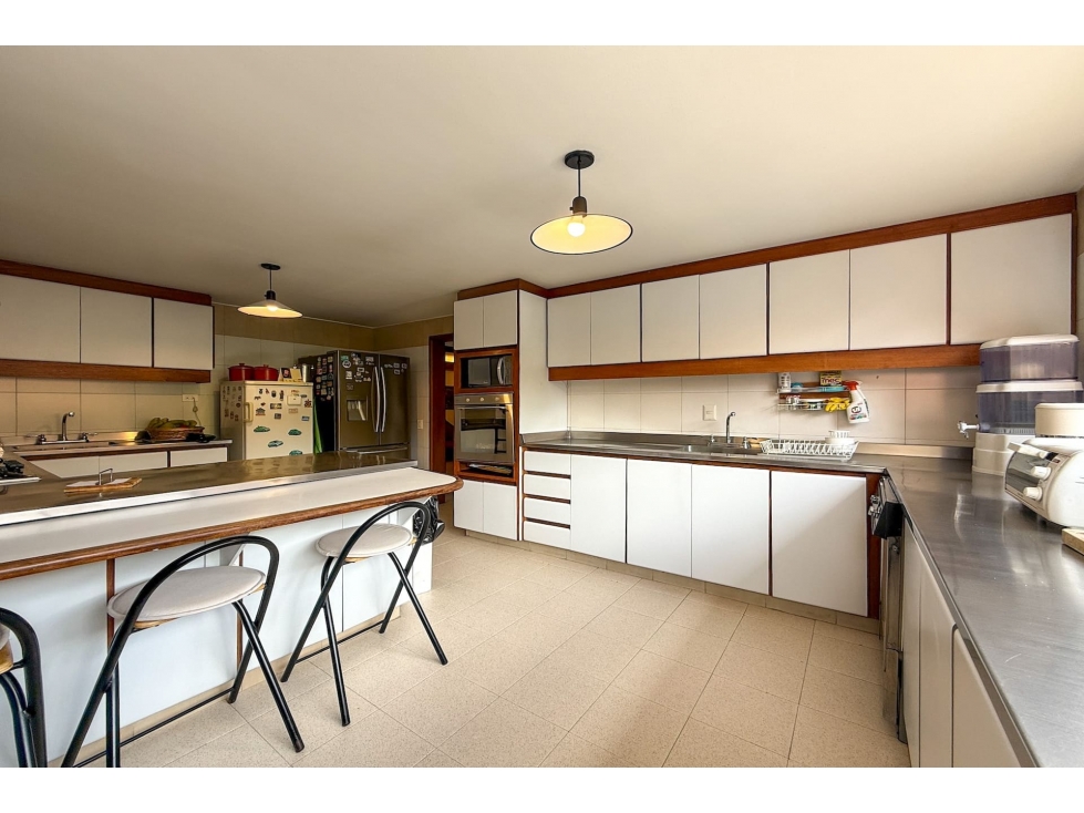 Apartamento en venta en La Carolina, Bogotá · foto 8 de 23