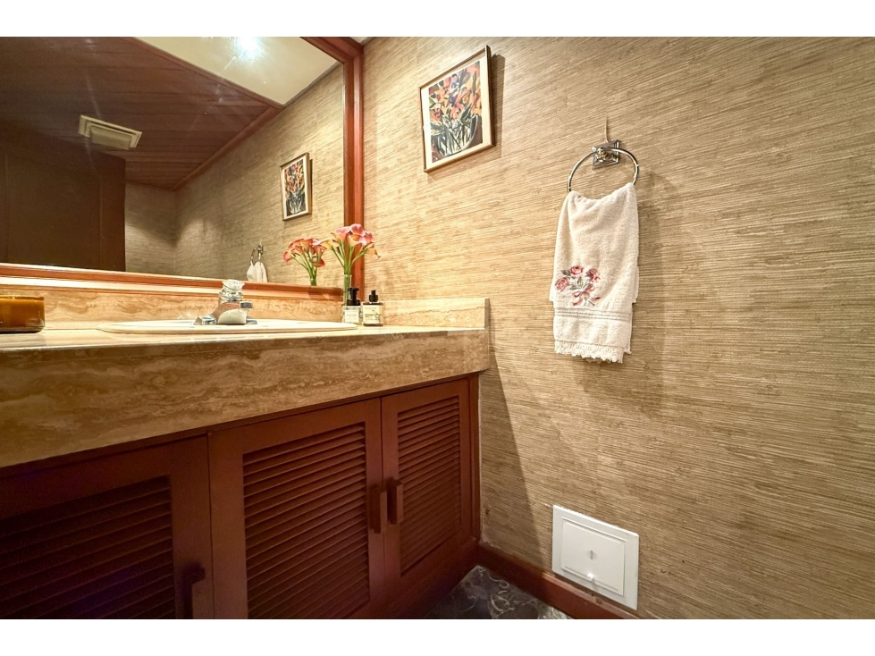 Apartamento en venta en La Carolina, Bogotá · foto 11 de 23