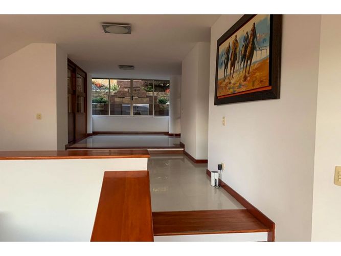 Casa de 5 alcobas en venta en Montana, Sopó, 440 m² · foto 8 de 19