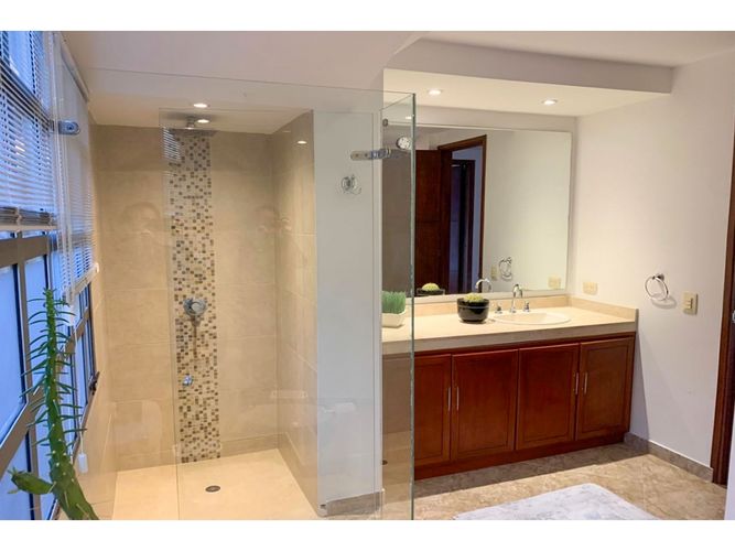 Casa de 5 alcobas en venta en Montana, Sopó, 440 m² · foto 14 de 19