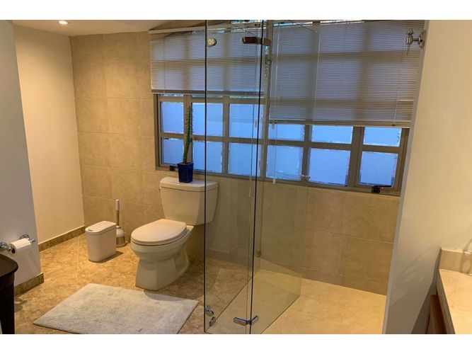 Casa de 5 alcobas en venta en Montana, Sopó, 440 m² · foto 17 de 19