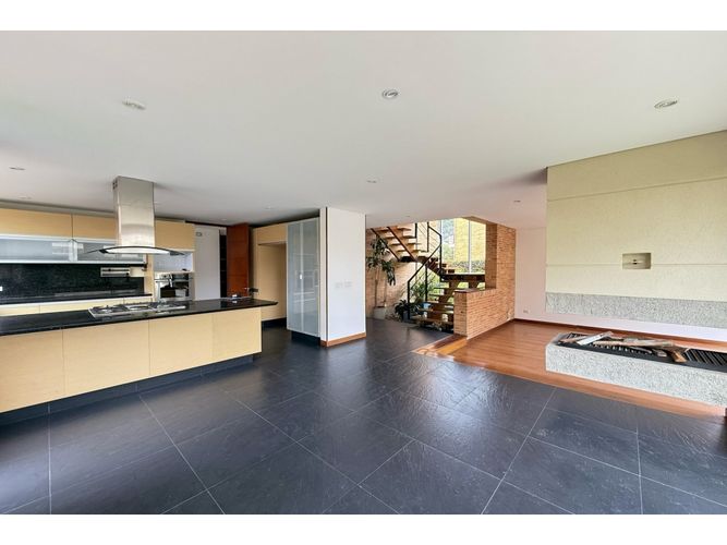 Casa de 4 alcobas en venta en Fonquetá, Chía, 297 m² · foto 4 de 13