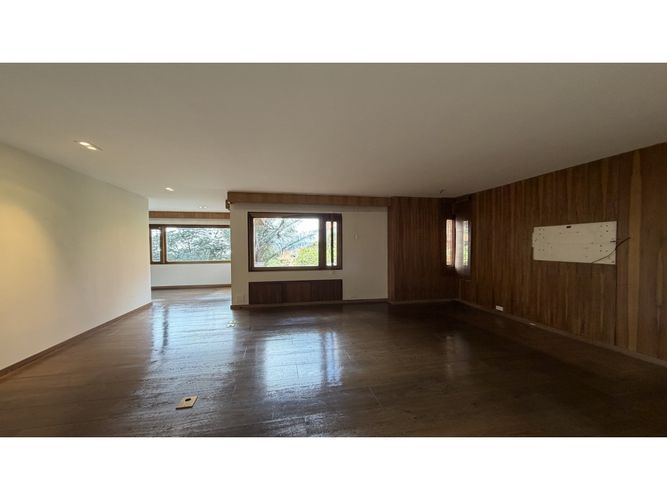 Apartamento de 3 alcobas en venta en Los Rosales, Bogotá, 359 m² · foto 5 de 24