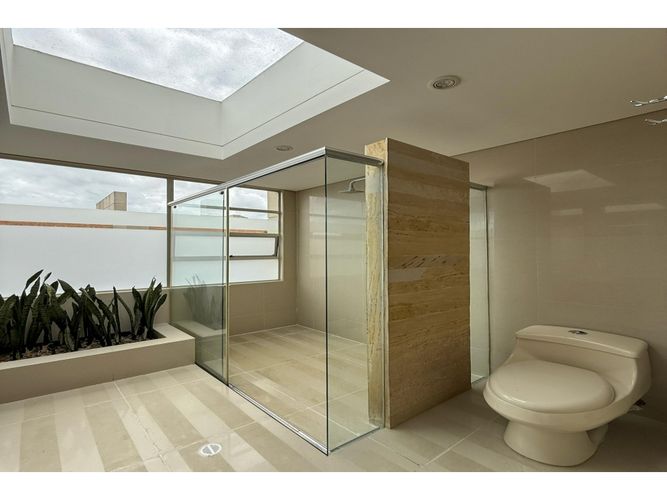 Casa de 4 alcobas en venta en Fonquetá, Chía, 297 m² · foto 12 de 13