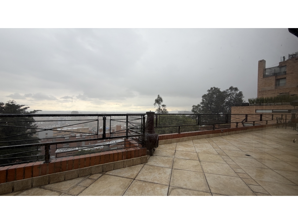 Apartamento en venta en Los Rosales, Bogotá · foto 4 de 24