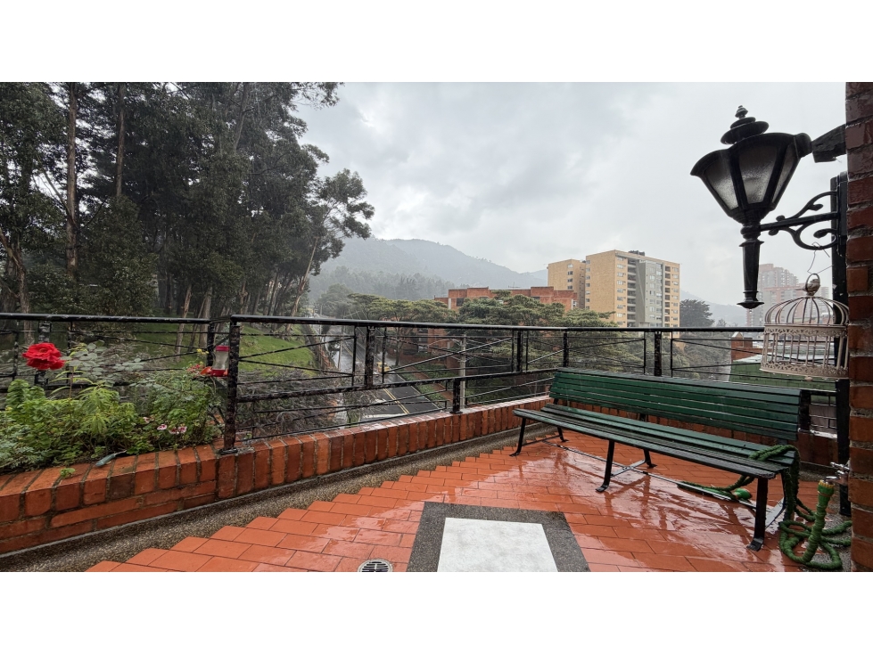 Apartamento en venta en Los Rosales, Bogotá · foto 7 de 24