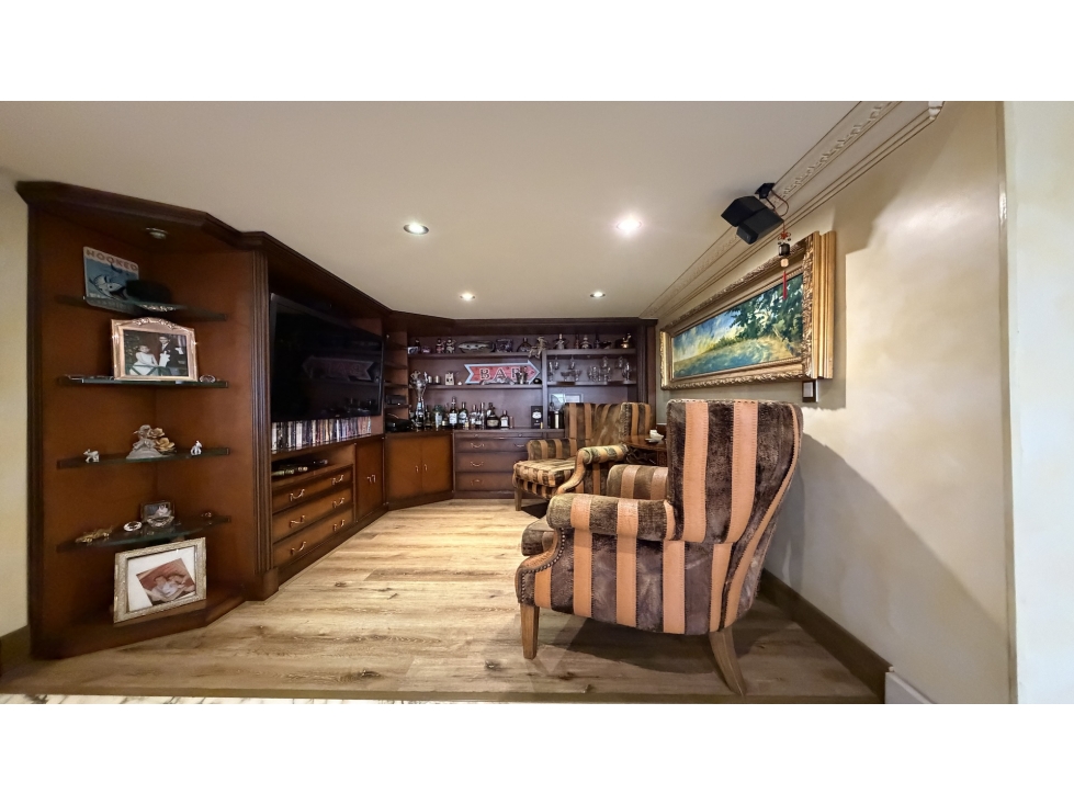Apartamento en venta en Los Rosales, Bogotá · foto 13 de 24