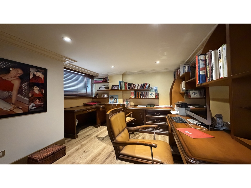 Apartamento en venta en Los Rosales, Bogotá · foto 20 de 24