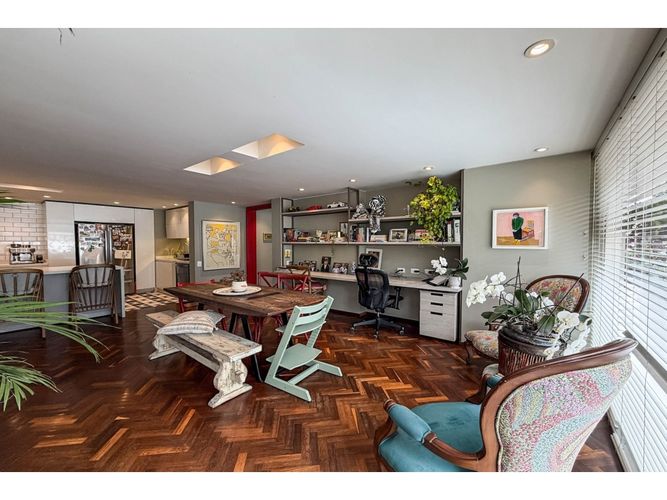Apartamento de 3 alcobas en venta en Chico Norte, Bogotá, 200 m² · foto 7 de 22