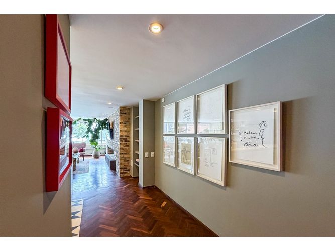 Apartamento de 3 alcobas en venta en Chico Norte, Bogotá, 200 m² · foto 12 de 22
