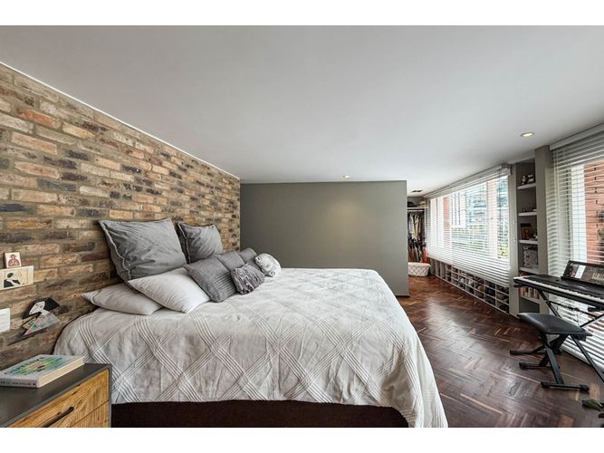 Apartamento de 3 alcobas en venta en Chico Norte, Bogotá, 200 m² · foto 13 de 22