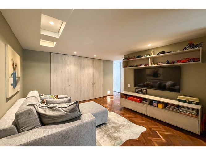 Apartamento de 3 alcobas en venta en Chico Norte, Bogotá, 200 m² · foto 17 de 22