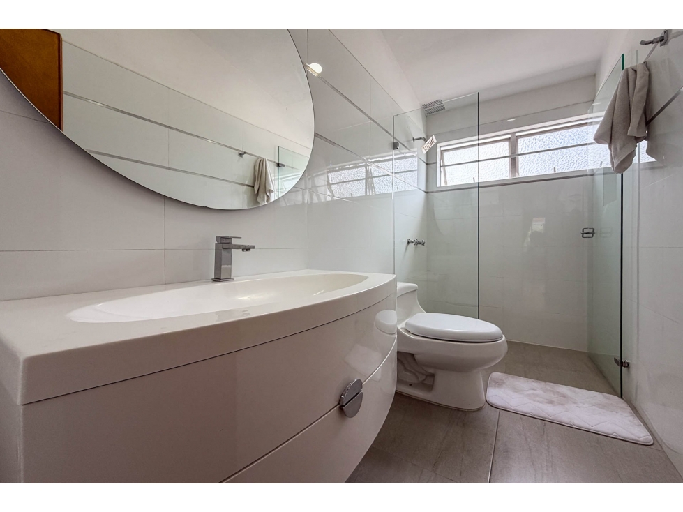 Casa en venta en Las Villas, Bogotá · foto 13 de 20